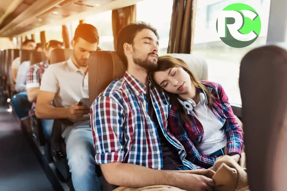 Trucos para dormir mejor en viajes largos en autobús