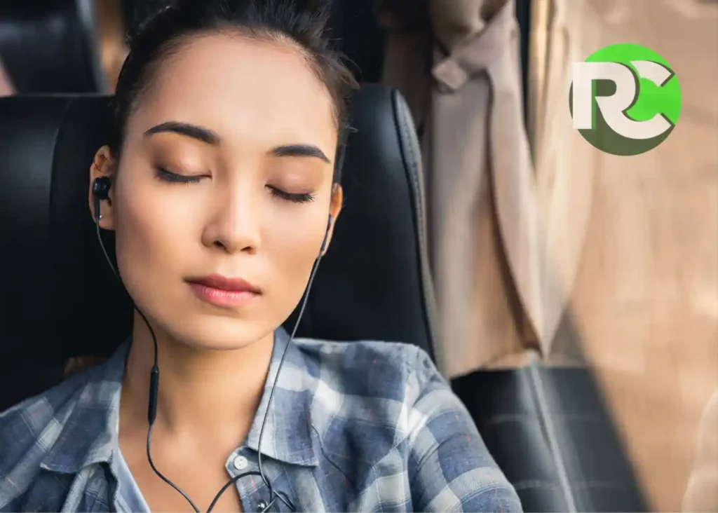 Trucos para dormir mejor en viajes largos en autobús